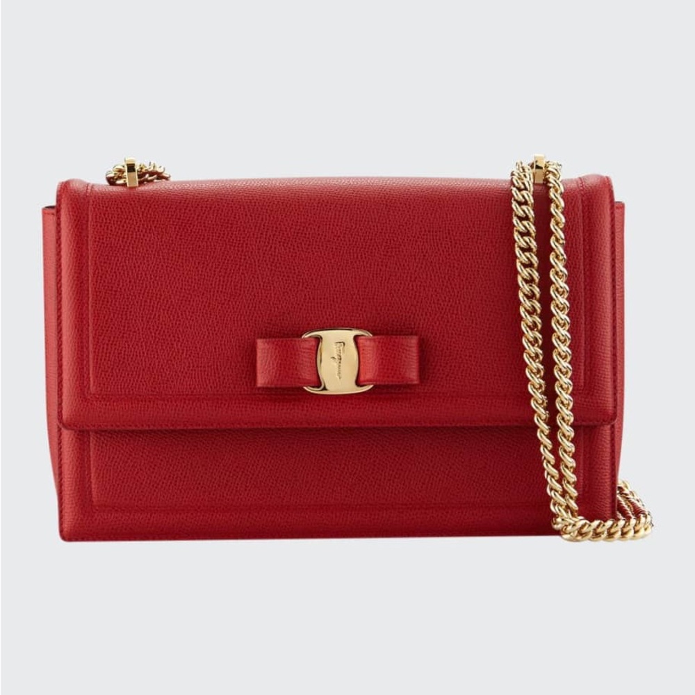 ❤️ Salvatore Ferragamo Vara Bow Flap Shoulder Bag ❤️